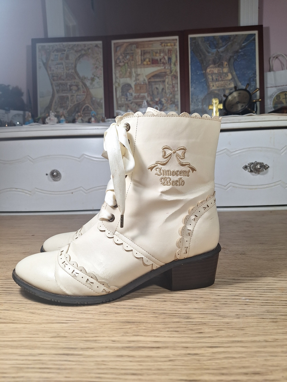 Innocent World Ivory Ankle Ribbon Boots LL Classic Lolita